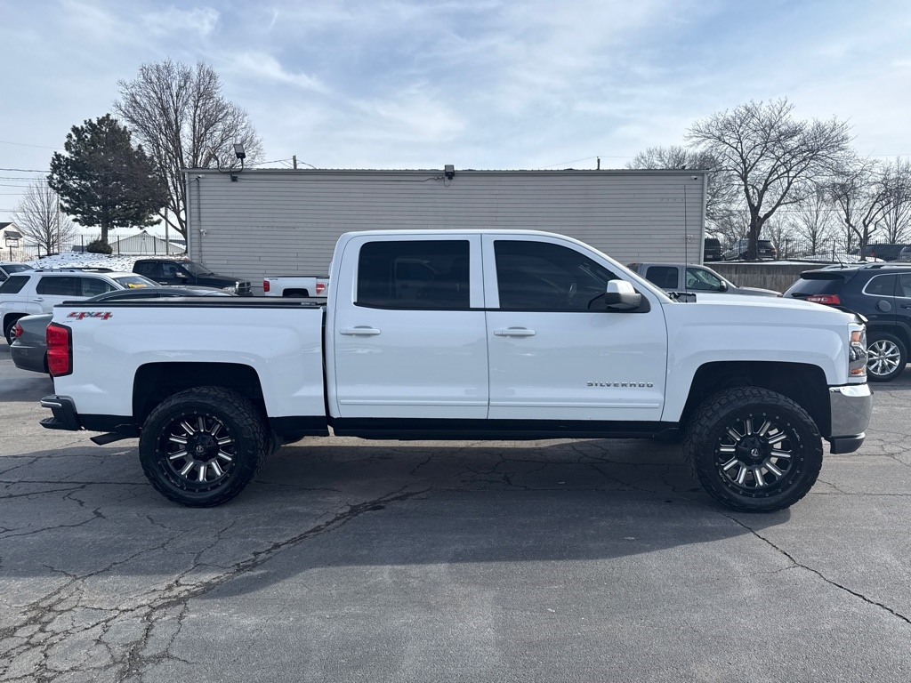 Chevrolet Silverado 1500 LT Crew Cab 4WD 2017