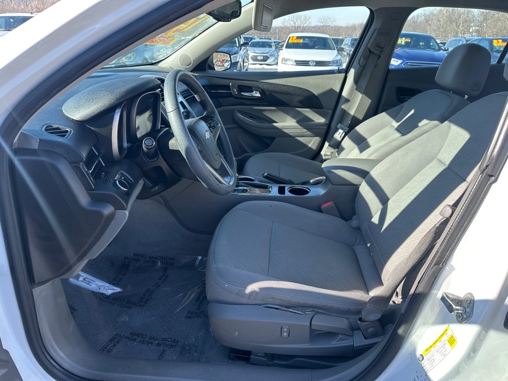 Chevrolet Malibu LS 2015