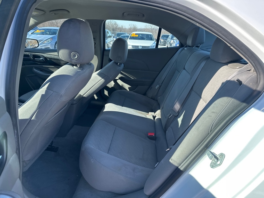 Chevrolet Malibu LS 2015