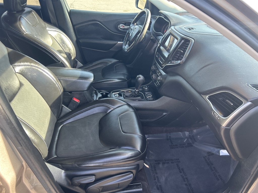 Jeep Cherokee Latitude Plus 4WD 2019