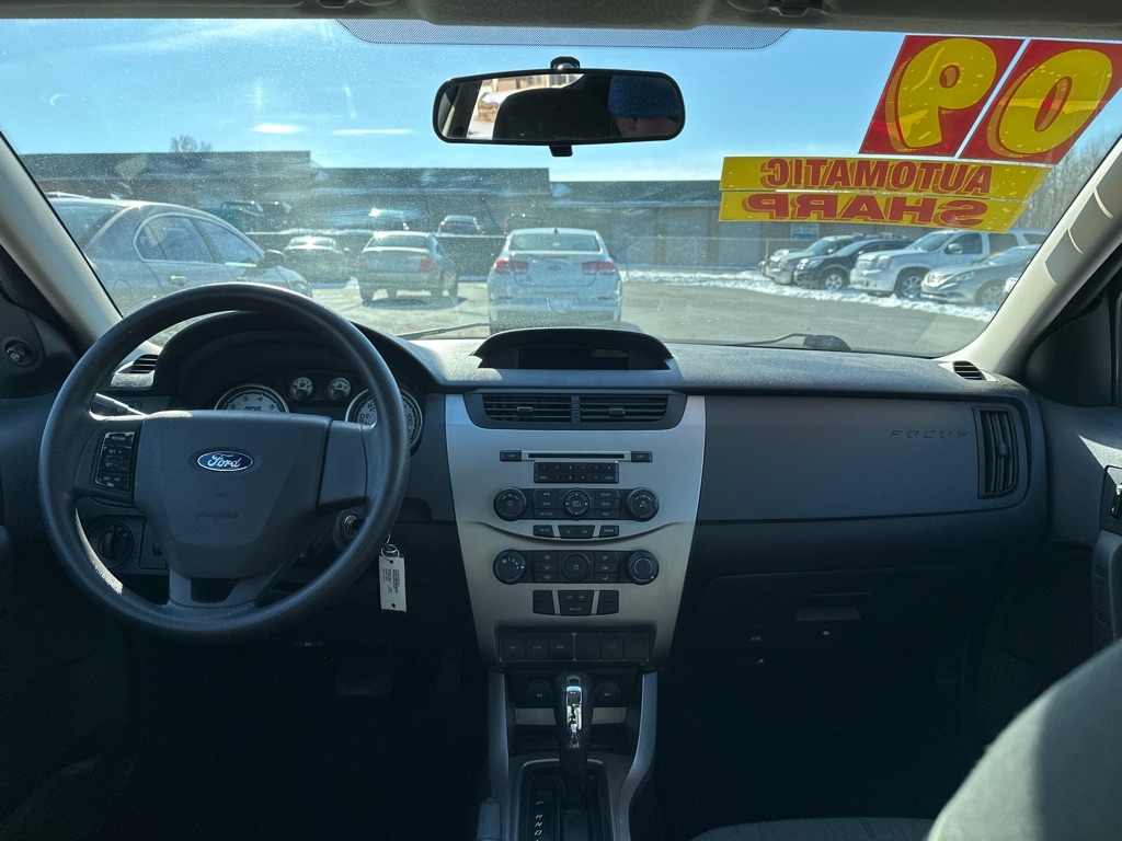 Ford Focus SE Sedan 2009