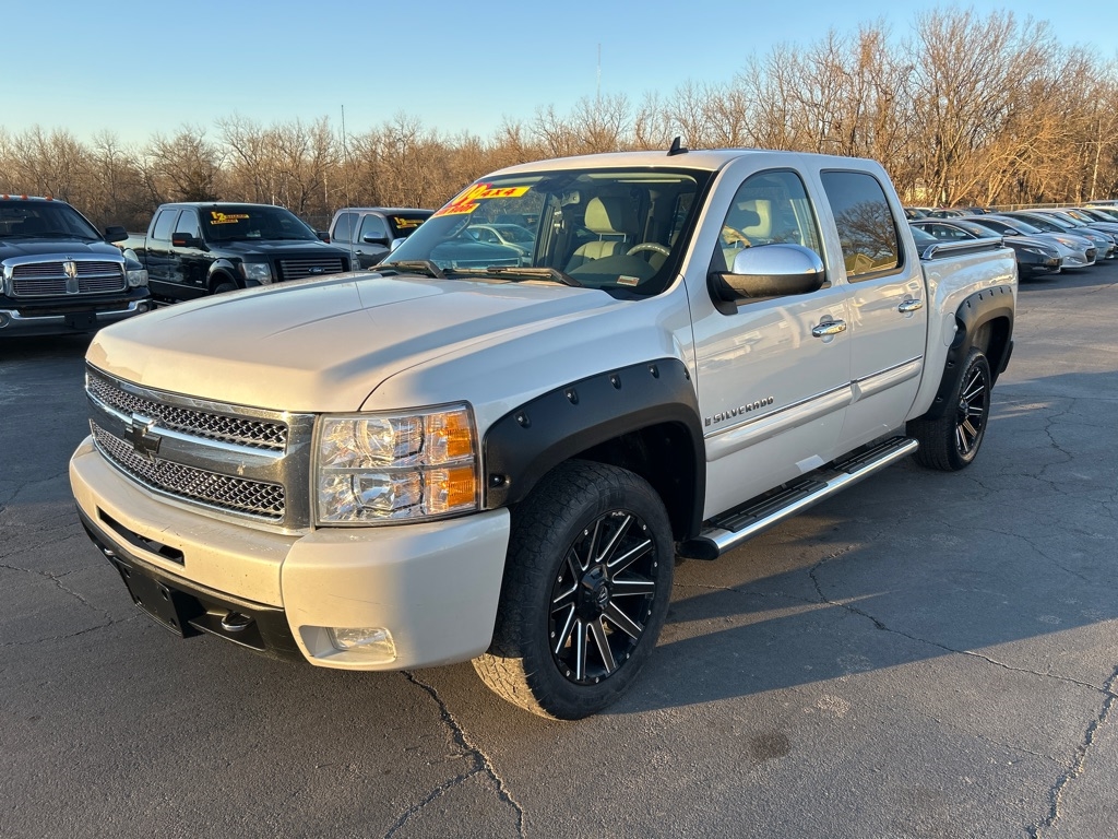 Chevrolet Silverado 1500 LTZ Crew Cab 4WD 2009