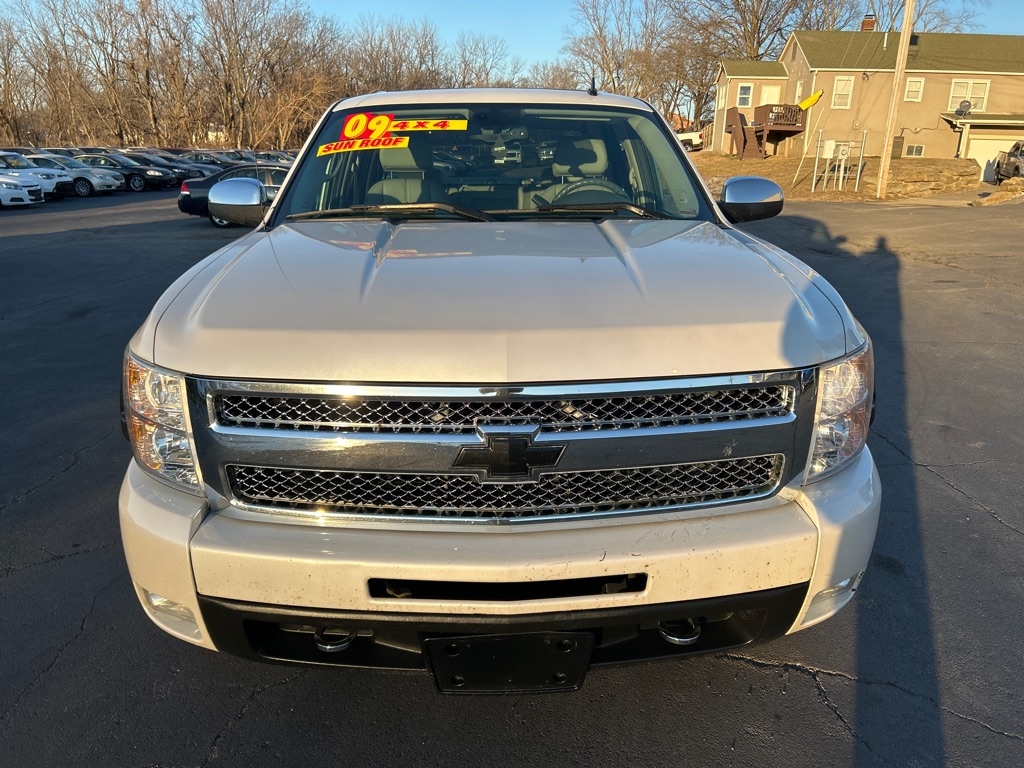 Chevrolet Silverado 1500 LTZ Crew Cab 4WD 2009