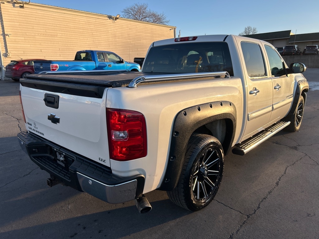 Chevrolet Silverado 1500 LTZ Crew Cab 4WD 2009