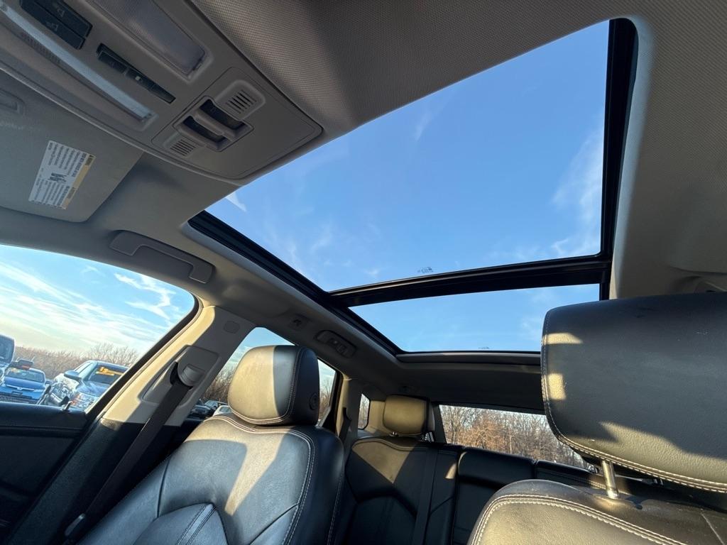 Cadillac SRX Premium 2012