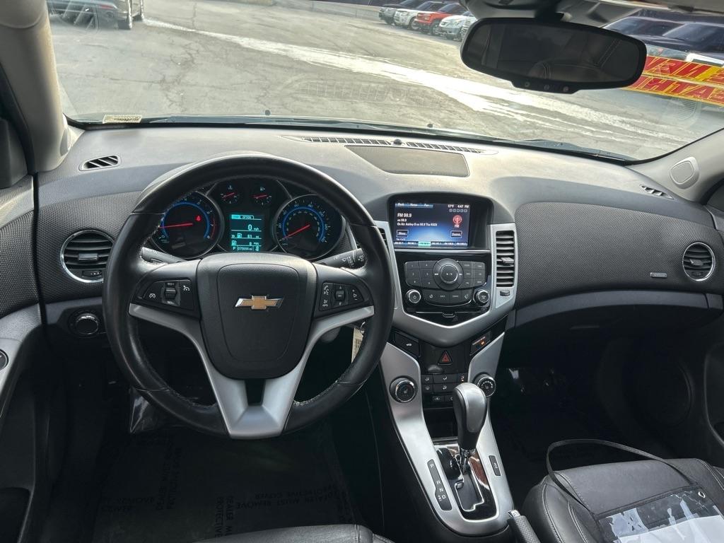 Chevrolet Cruze 2LT Auto 2015