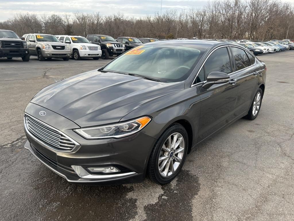 Ford Fusion SE 2017