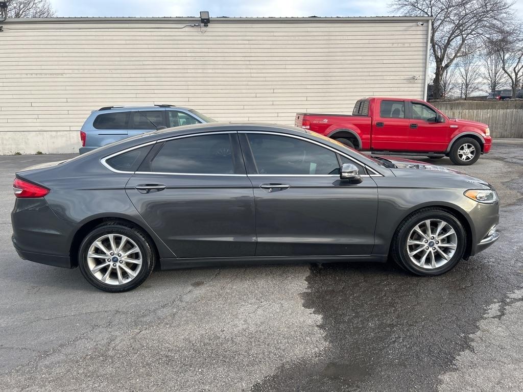 Ford Fusion SE 2017