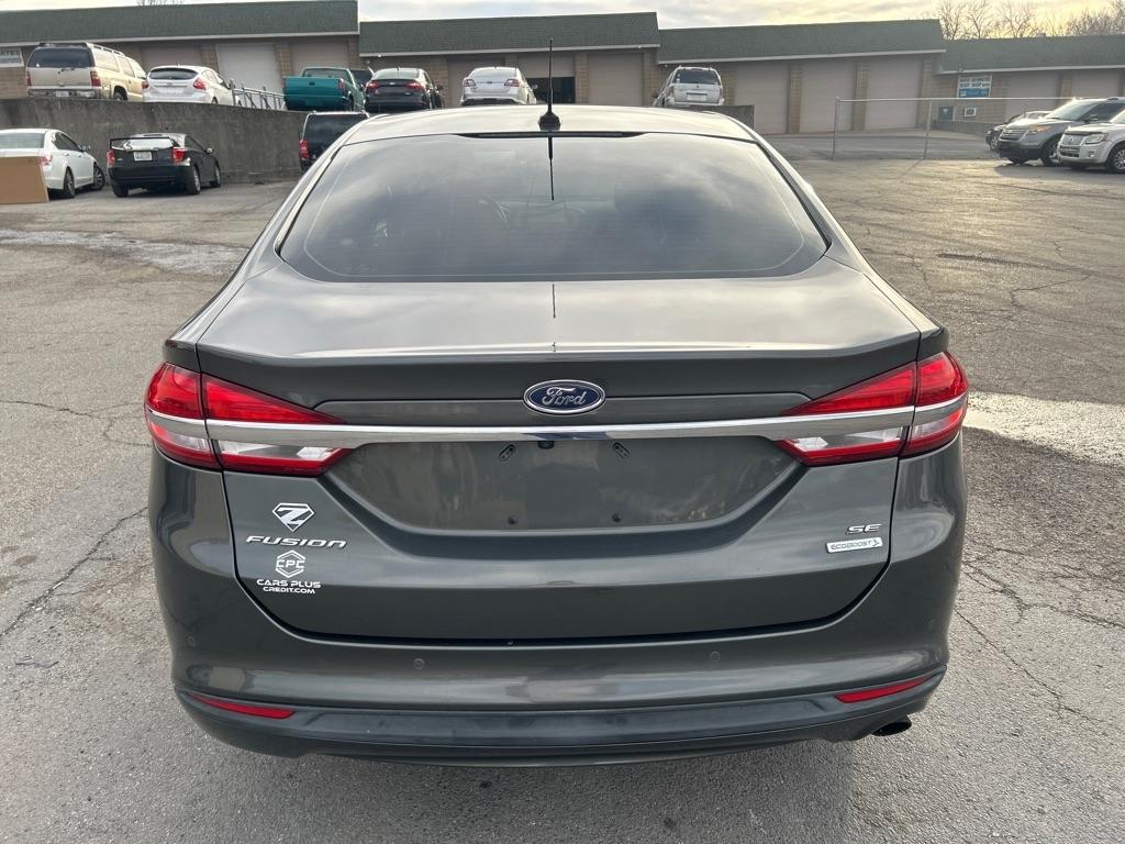 Ford Fusion SE 2017