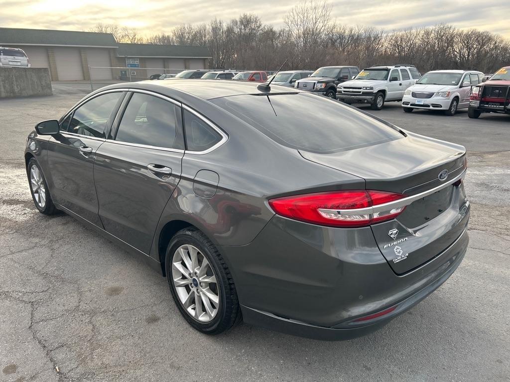 Ford Fusion SE 2017