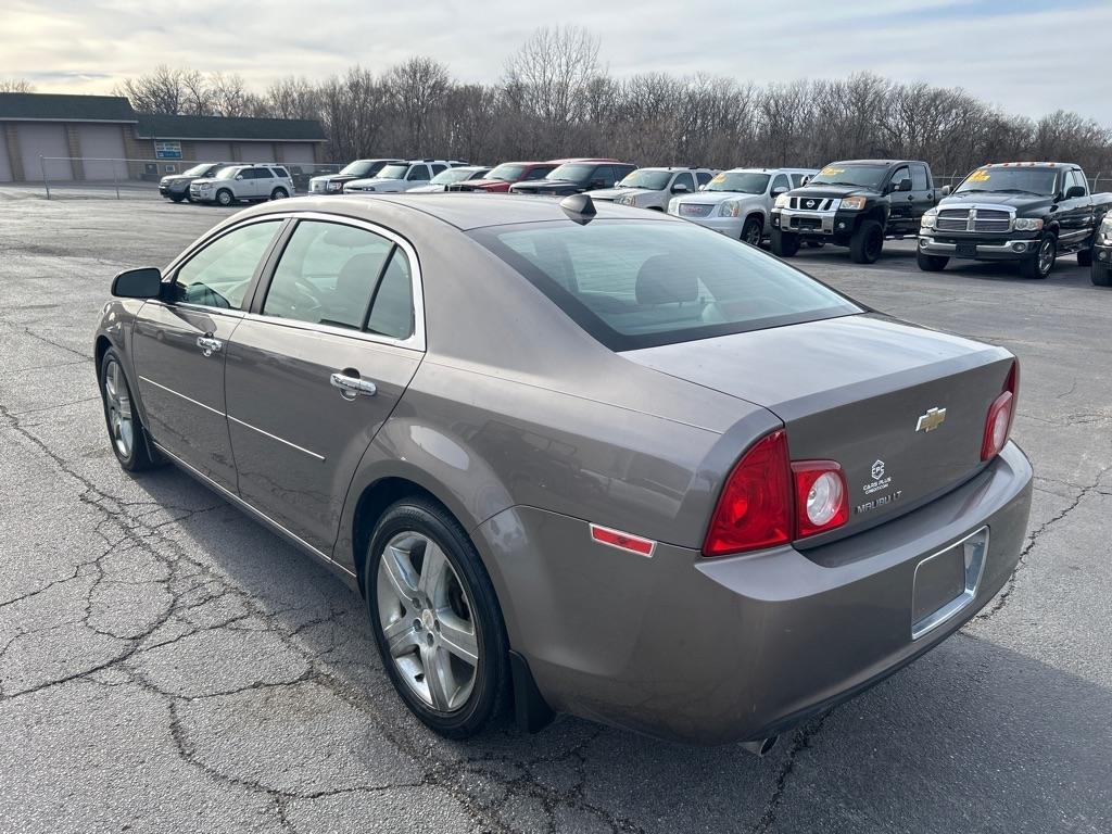 Chevrolet Malibu 1LT 2012