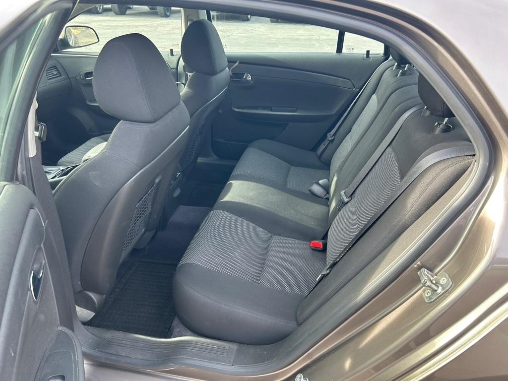 Chevrolet Malibu 1LT 2012