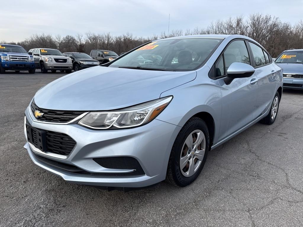 Chevrolet Cruze LS Auto 2018