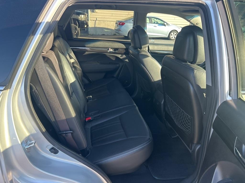 Kia Sorento SX 2WD 2012