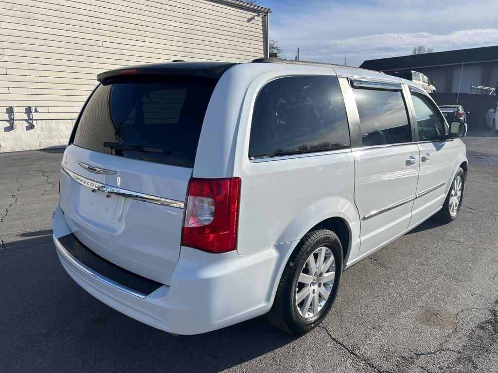 Chrysler Town & Country Touring 2014
