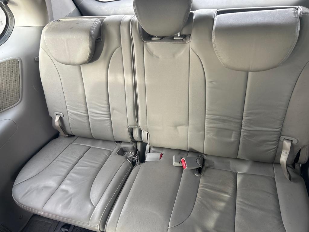 Kia Sedona EX LWB 2012