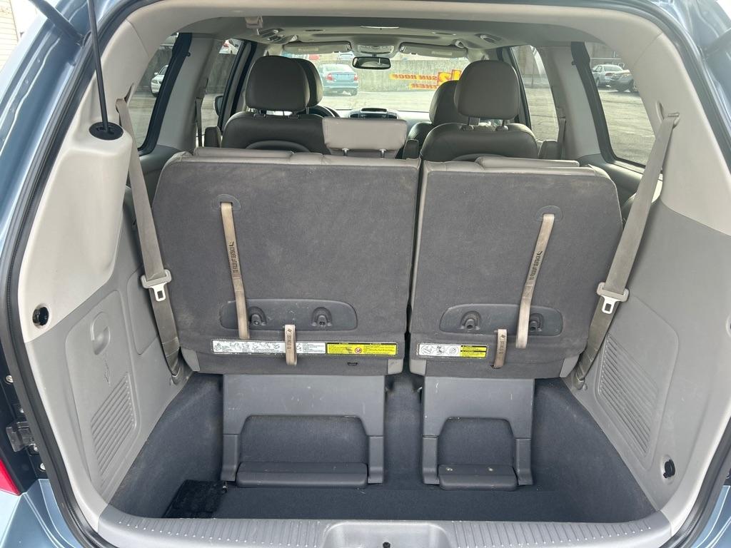 Kia Sedona EX LWB 2012