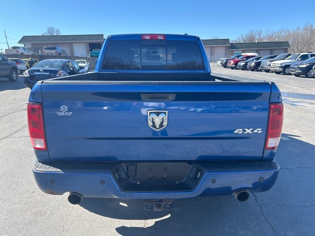 RAM 1500 Sport Quad Cab 4WD 2011