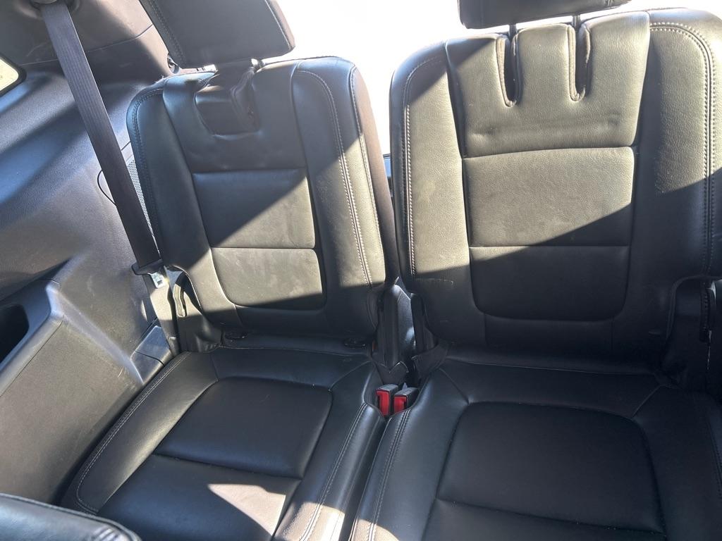 Ford Explorer Limited FWD 2012