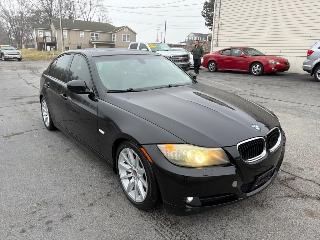 BMW 3-Series 328i 2009