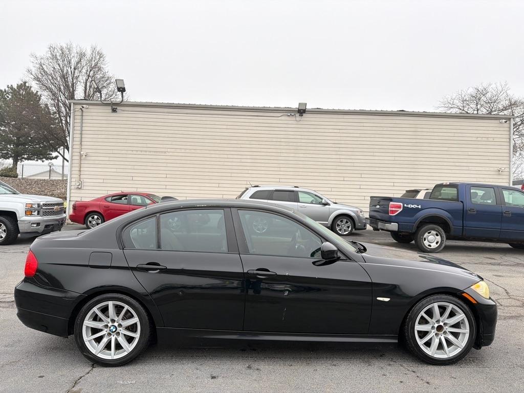 BMW 3-Series 328i 2009