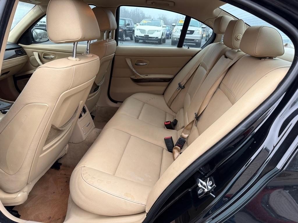 BMW 3-Series 328i 2009