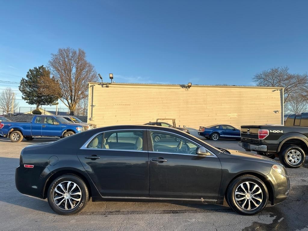 Chevrolet Malibu 1LT 2010