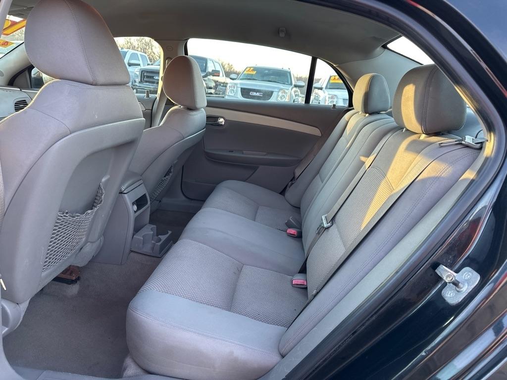 Chevrolet Malibu 1LT 2010