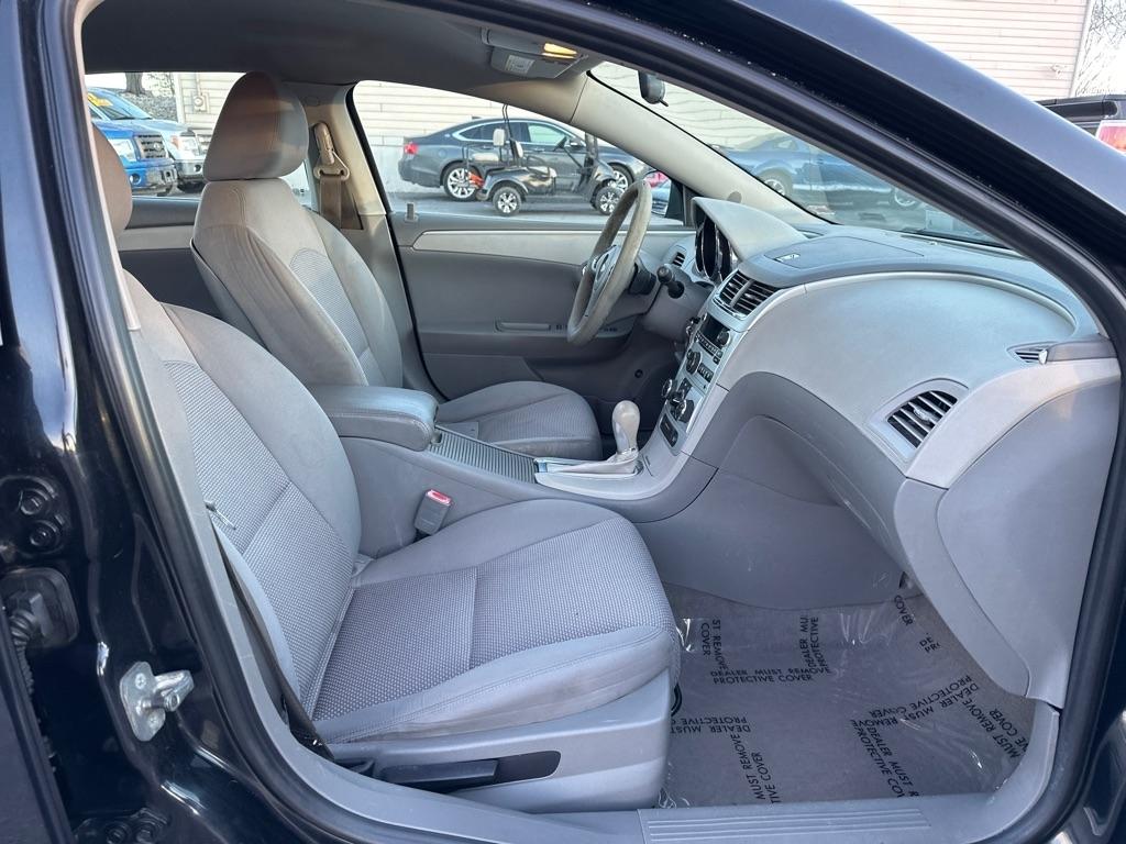 Chevrolet Malibu 1LT 2010