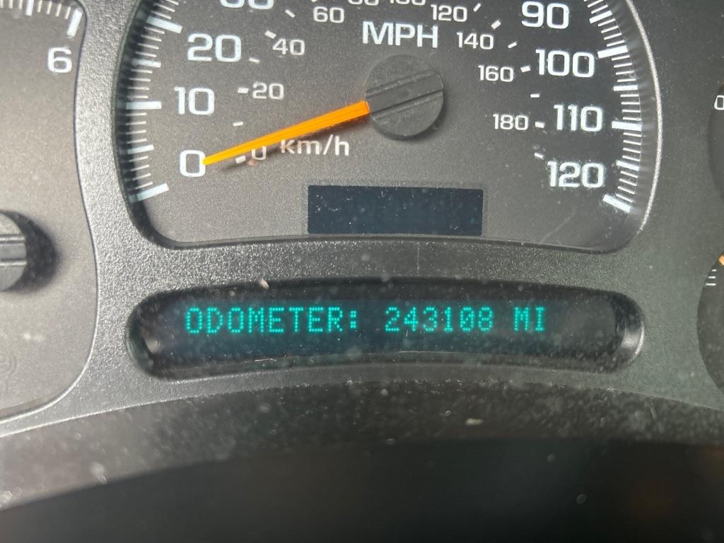 Chevrolet Tahoe 4WD 2005