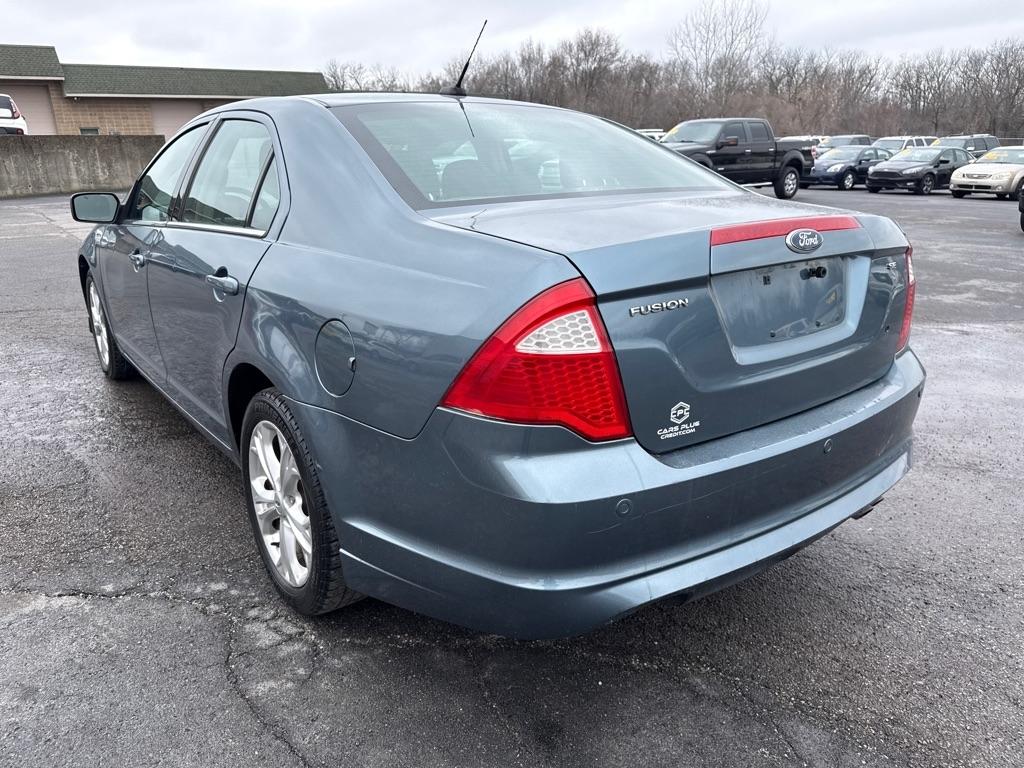 Ford Fusion SE 2012