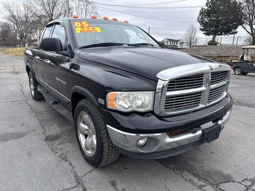 Dodge Ram 1500 SLT Quad Cab Long Bed 4WD 2005