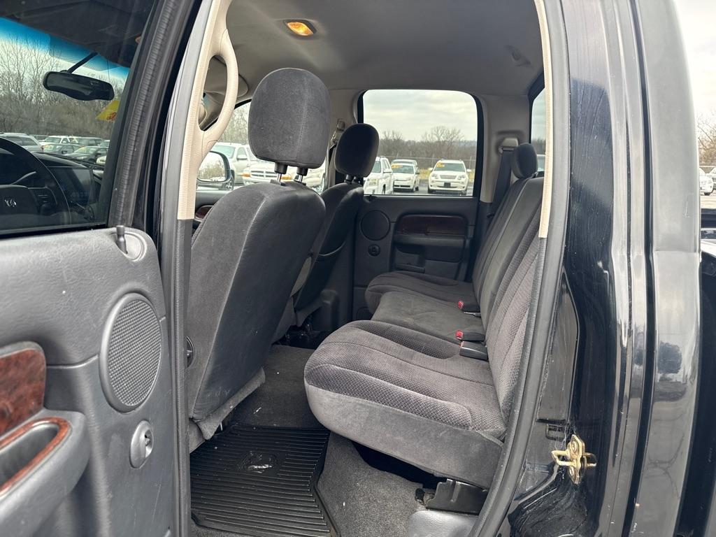 Dodge Ram 1500 SLT Quad Cab Long Bed 4WD 2005