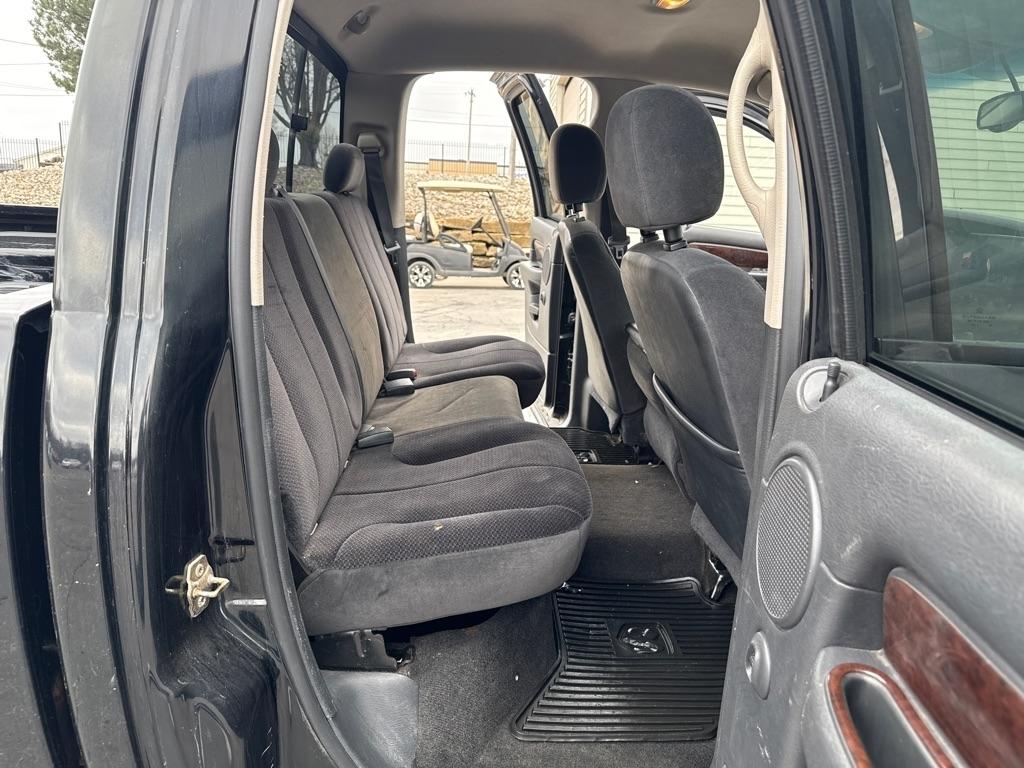 Dodge Ram 1500 SLT Quad Cab Long Bed 4WD 2005