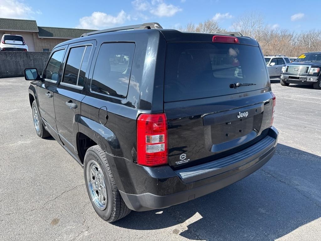 Jeep Patriot Sport 2WD 2012