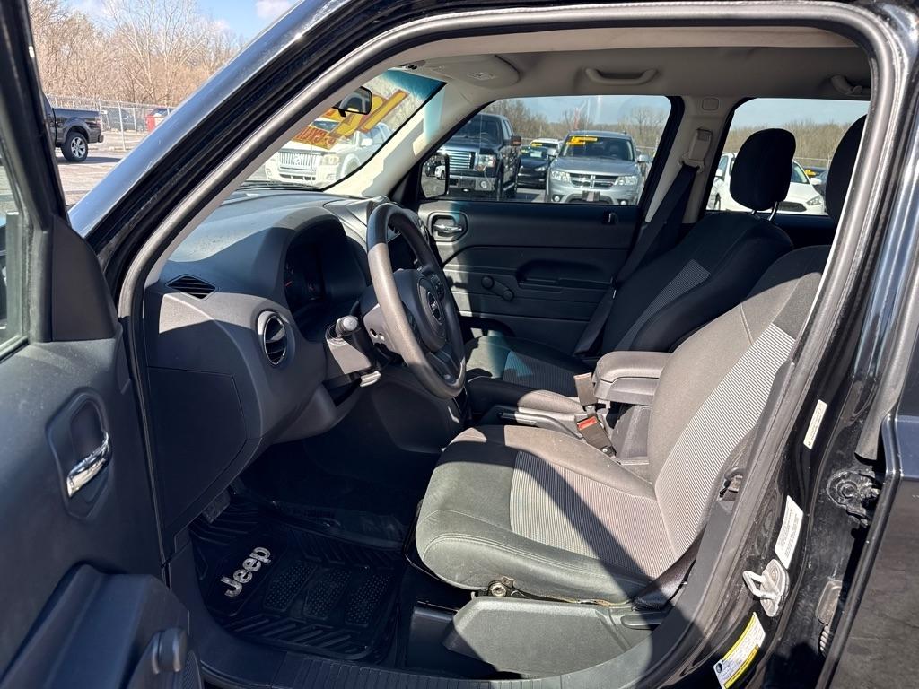 Jeep Patriot Sport 2WD 2012