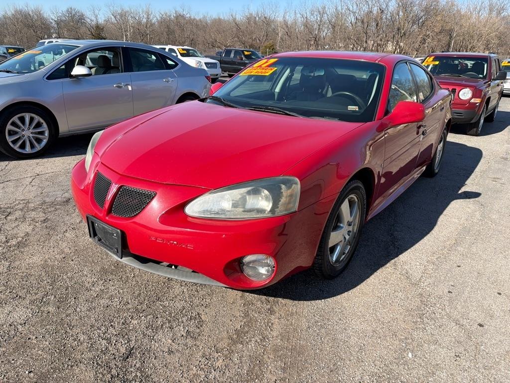 Pontiac Grand Prix GT sedan 2007