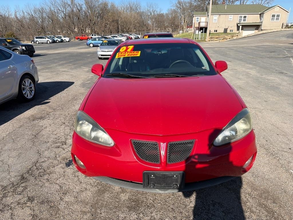 Pontiac Grand Prix GT sedan 2007