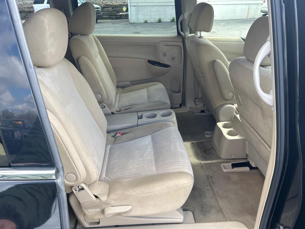 Nissan Quest 3.5 S 2012