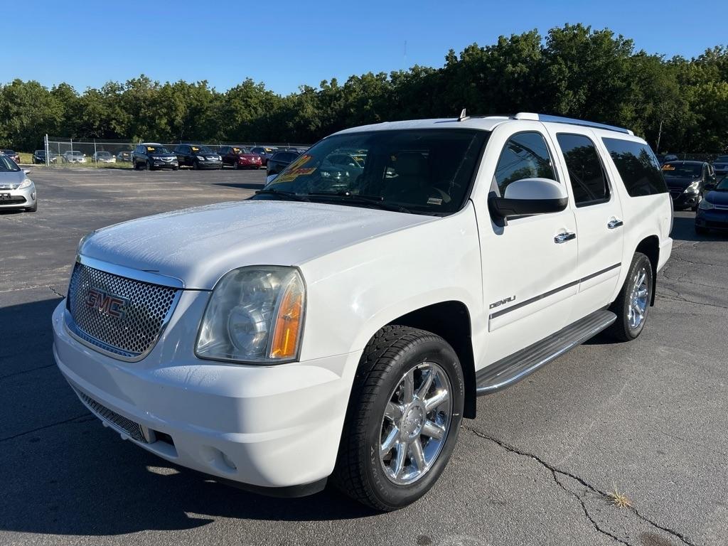 GMC Yukon Denali XL 4WD 2009