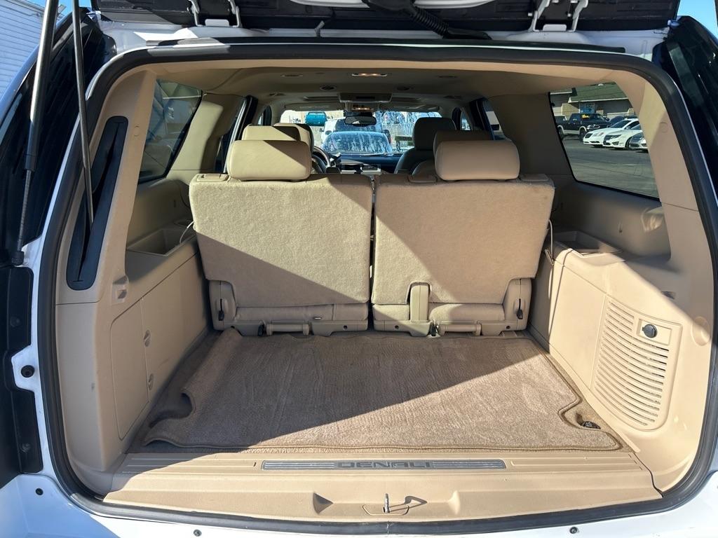 GMC Yukon Denali XL 4WD 2009