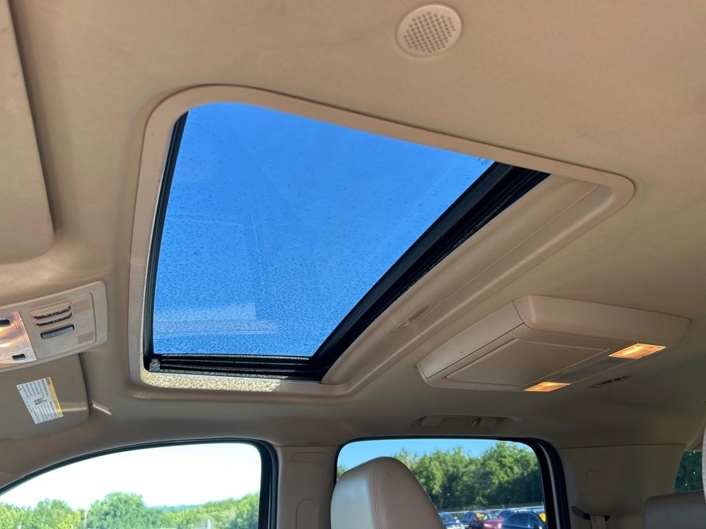 GMC Yukon Denali XL 4WD 2009