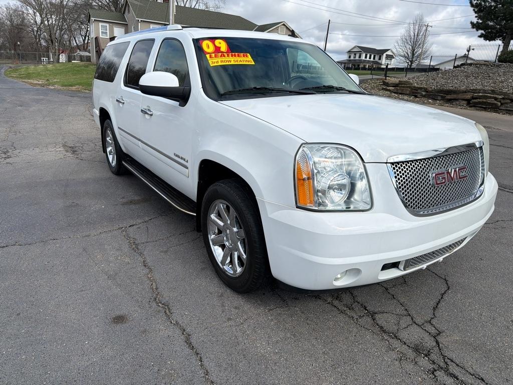 GMC Yukon Denali XL 4WD 2009