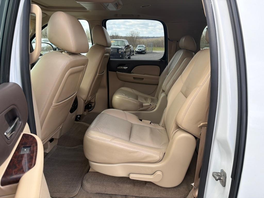 GMC Yukon Denali XL 4WD 2009