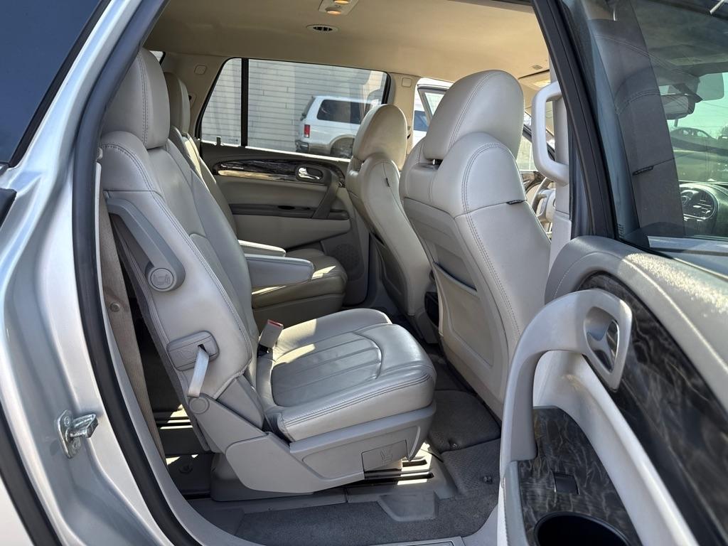 Buick Enclave Leather AWD 2013