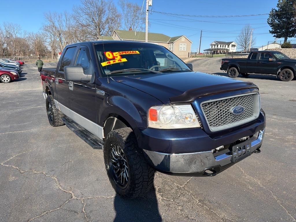 Ford F-150 XLT SuperCrew 4WD 2005