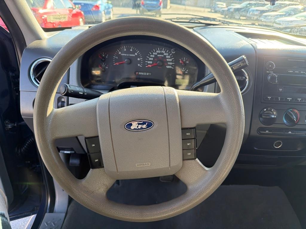 Ford F-150 XLT SuperCrew 4WD 2005