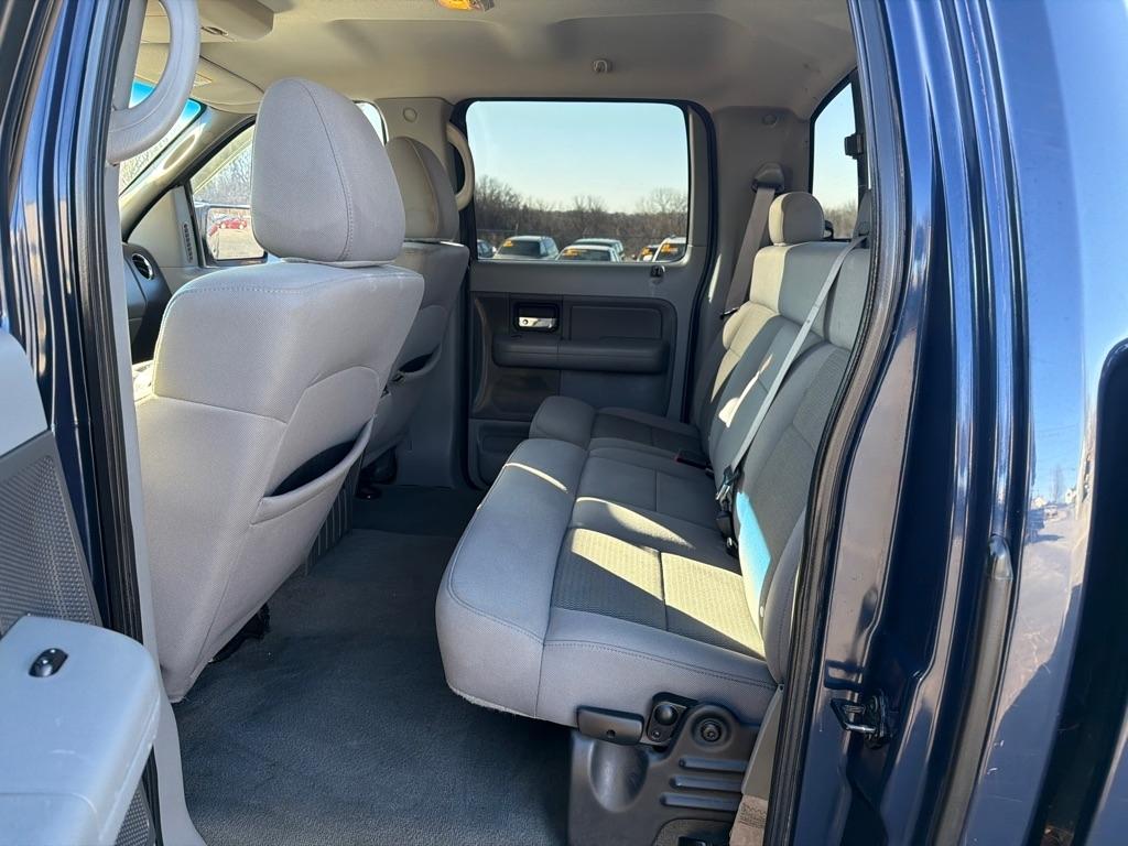 Ford F-150 XLT SuperCrew 4WD 2005