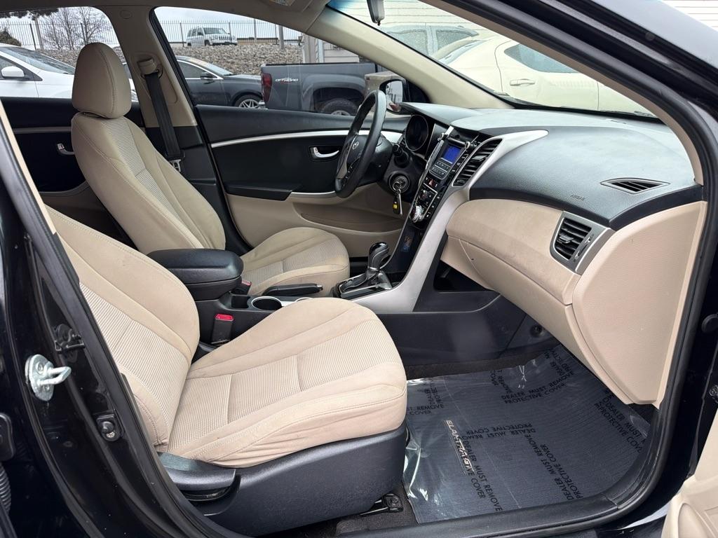 Hyundai Elantra GT A/T 2014