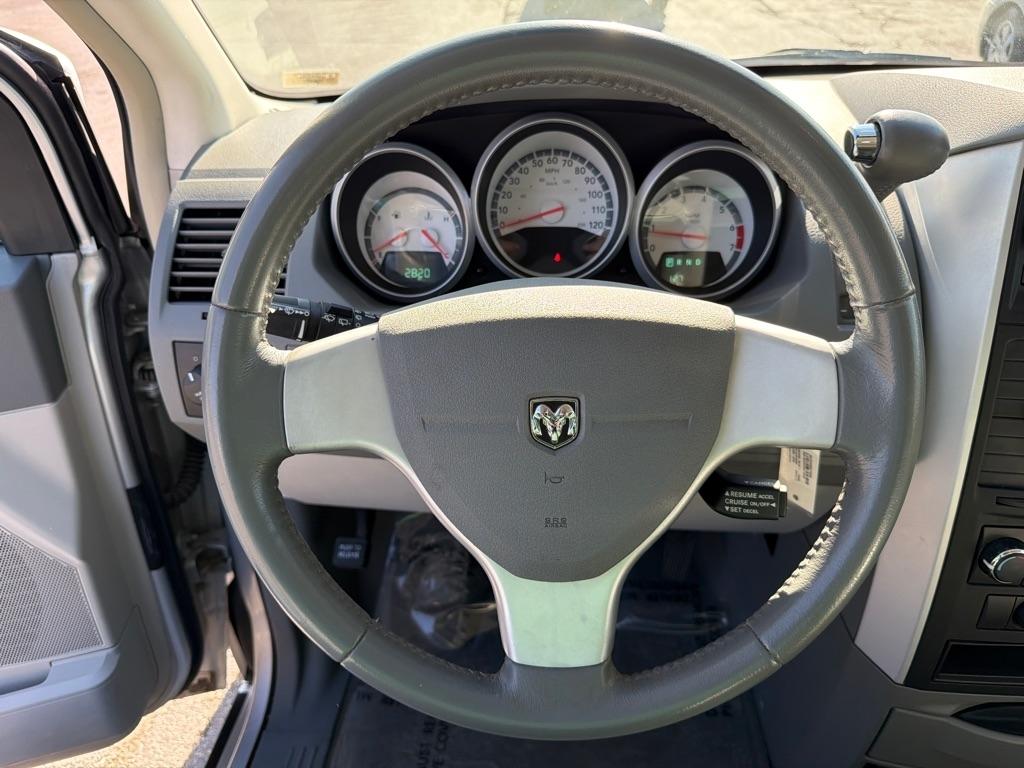 Dodge Grand Caravan SXT 2008